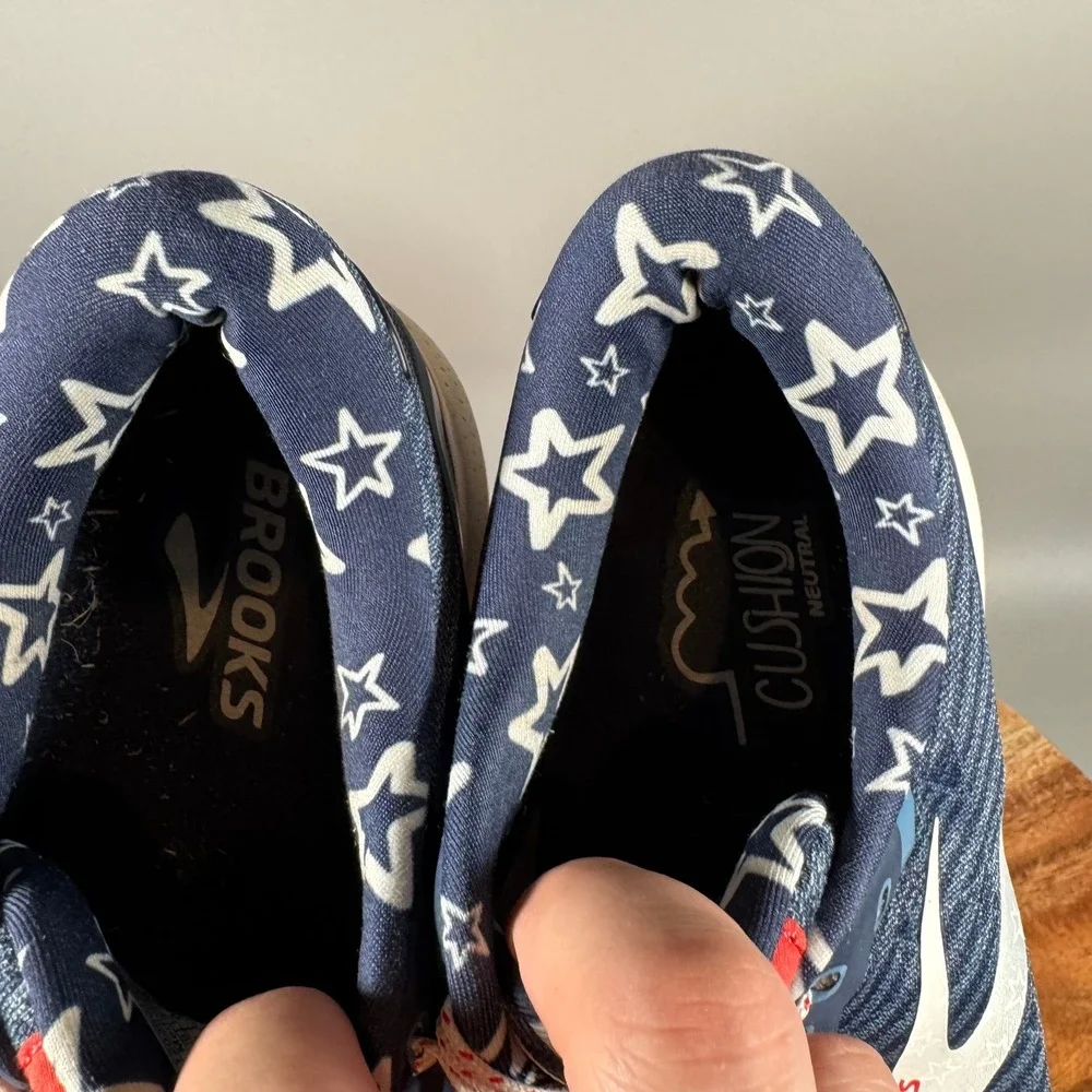 Brooks Ghost 15 Womens Running Shoes 11 Stars Stripes Navy Red 1203801B449